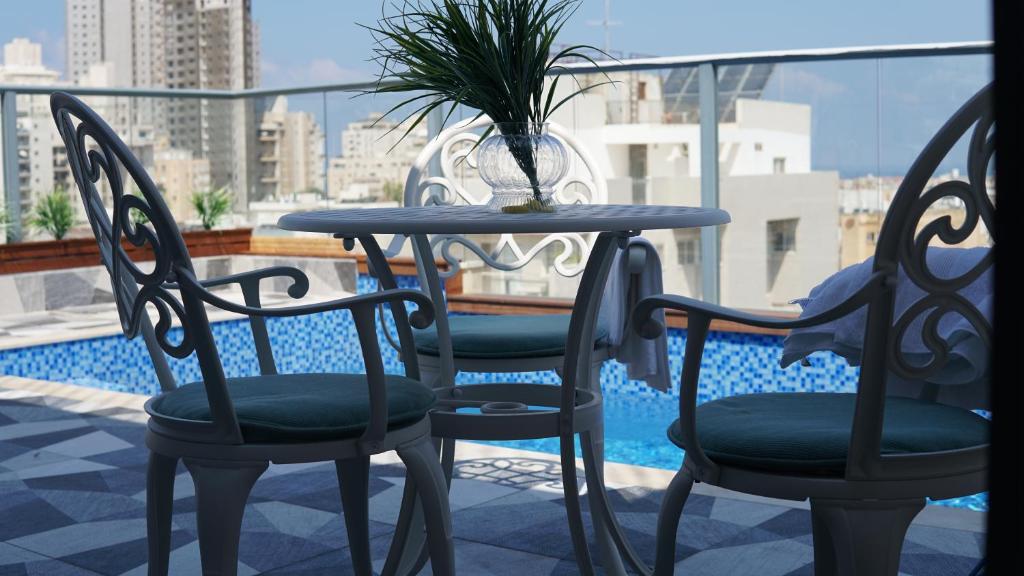 Luxury Rooftop – דירת גג יוקרתית בנתניה